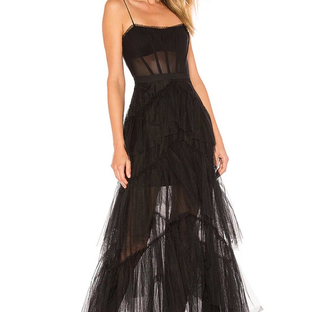 Corset Tulle Gown in Black
BCBGMAXAZRIA
